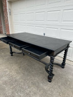 SOLID WOOD LARGE BLACK THREE DRAWER DESK / TABLE & MATCHING CHAIR - EXCELLENT CO