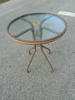Small Table, 24" round glass top, Metal Frame, Patio?