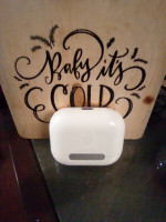 Airpod pros in excellent condition