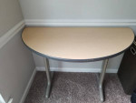 Nice quality office table desk