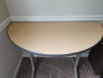 Nice quality office table desk