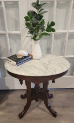 Antique Eastlake Victorian Walnut Oval Marble Top Parlor / End / Lamp Table