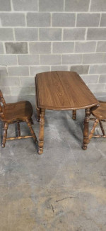 Breakfast / dining table and 2 chairs (free delivery)