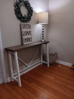 table entry/Hallway