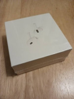 Apple AirPods Pro 2 (5 in stock)