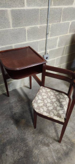 Unique side table and chair combo (free delivery)