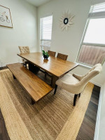Dining table set