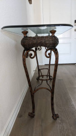 Entryway/end/side glass top and wrought iron table