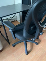 Office / work table for sale. Pickup in Astoria, Queens.  Excellent condition.