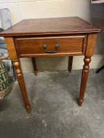 Bombay coffee and end table