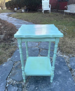 Sweet Mint GreenSide/ Accent Table
