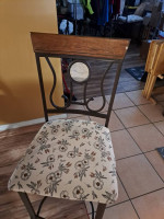 Counter height table/ with 4 chairs