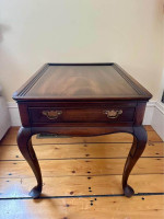 Antique Hekman Queen Anne Side Table