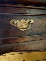 Antique Hekman Queen Anne Side Table