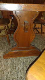 Dining Table & 4 Chairs