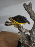 Turtle table lamp