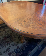 Can deliver- Oak Table w Leaf