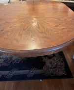 Can deliver- Oak Table w Leaf