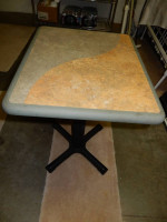 Sturdy Pedestal Table