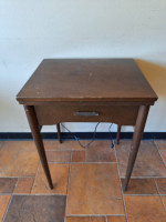 Sewing machine table