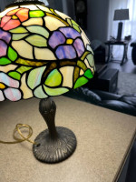 Tiffany Style Table Lamp 20” tall