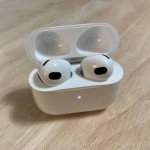 Apple AirPods 3rd Gen.