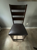 DINNER TABLE- COUNTER HEIGHT