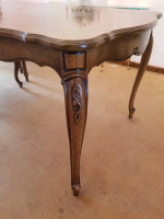 Diningroom table, Thomasville French