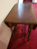 Drop leaf wooden table