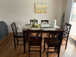 Pub table with 6 stools