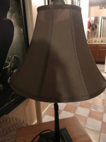 Table lamp