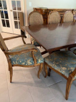 REDUCED-Table with 7 Chairs -Naples