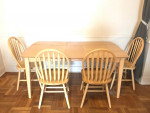 Extendable Oak Dining Table with 4 Chairs