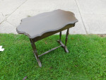 Little table stand with storage drawer