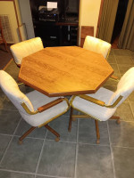 Retro 1980s Chromecraft Dining/Card Table & 4 Chairs on Casters