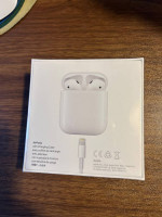 Apple AirPods 2nd Generation with Charging Case - White (Brand new)