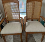 Oak Dining room table and chairs