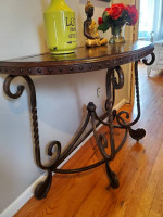 GORGEOUS AND UNIQUE ENTRANCE TABLE, CONSOLE TABLE