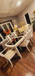 BREATHTAKING SOLID WOOD DISTRESSED DINING TABLE WITH 6 CHAIRS