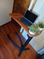 BED TABLE /BREAKFAST/ COMPUTER TABLE ADJUSTABLE HEIGHT