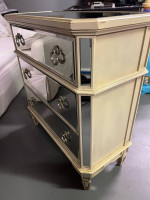 Beautiful 3 Drawer Mirrored Dresser Chest Nightstand Table!!!