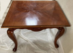 Solid wood side : end table no drawer