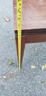 Smaller TV table with Swivel Top (measurements in pictures)