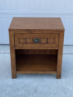 Oak NIGHTSTAND w/ Drawer -Contemporary End Table by American Signature