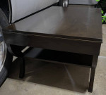 Beautiful Dark Brown "Espresso" Wood Coffee Table - Great condition