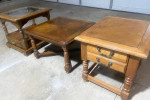 Simple Actual Wood End/Accent TABLE - Good condition