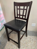 1 Wood Pub table barstool seat height 25” Like New. Cherry Wood Color