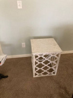 NEW Safavieh Lonny End Table - SALE!
