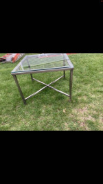 Glass table metal legs 28”x28”x22” tall. Great condition very small ch