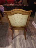 Thomasville Dinning Room Table and Chairs